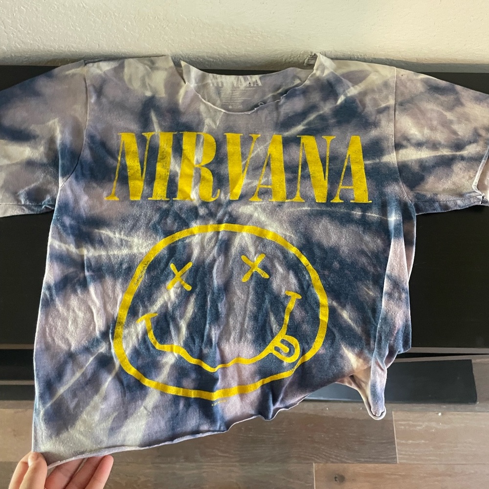 Nirvana shirt